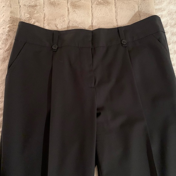 Trina Turk womens cropped slacks tapered black size 10 - Picture 2 of 4